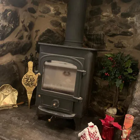 Beautiful Cottage Near Harlech With Ocean Views Llanfair Экстерьер фото