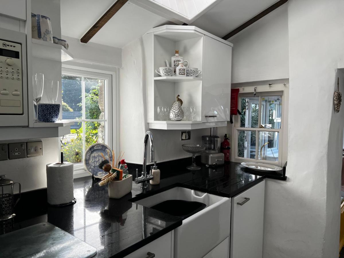 Beautiful Near Harlech With Ocean Views
